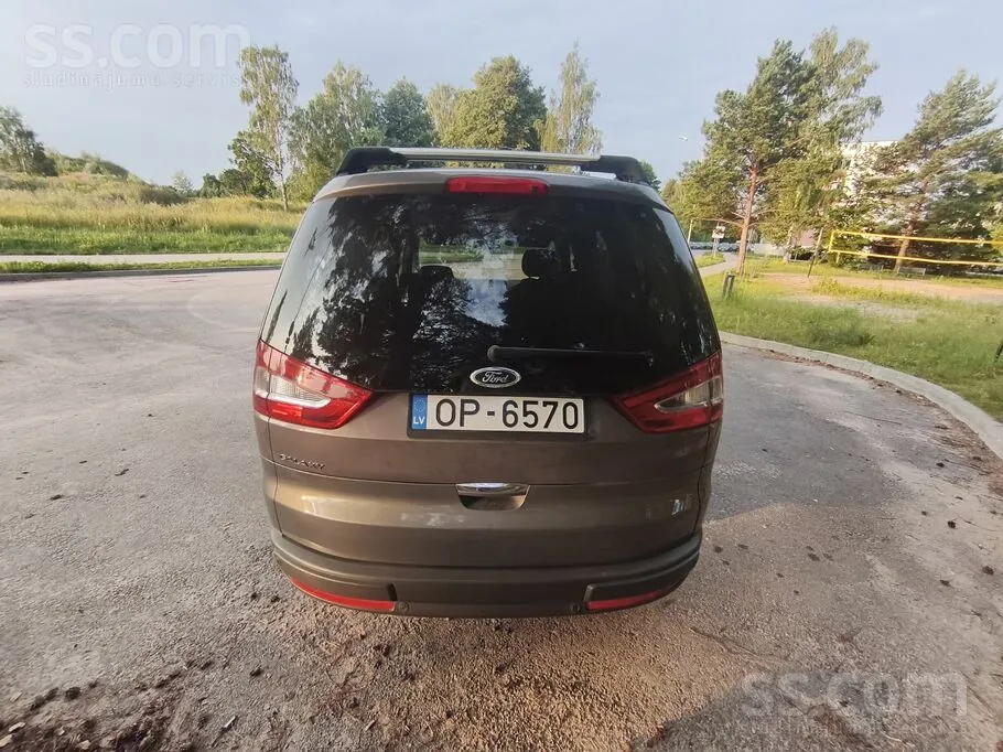 Ford Galaxy 2011 photo 5