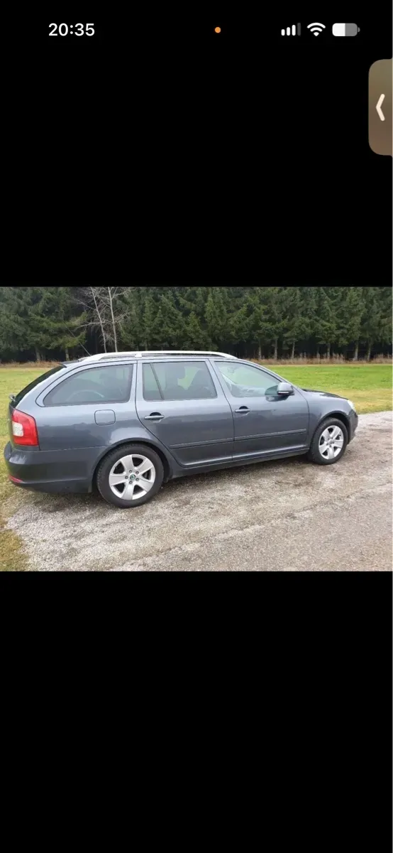 Skoda Octavia 2010 photo 2