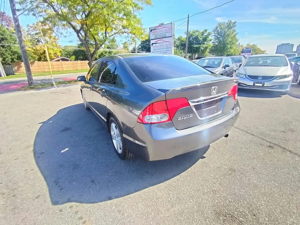 Honda Civic 2009 photo 3