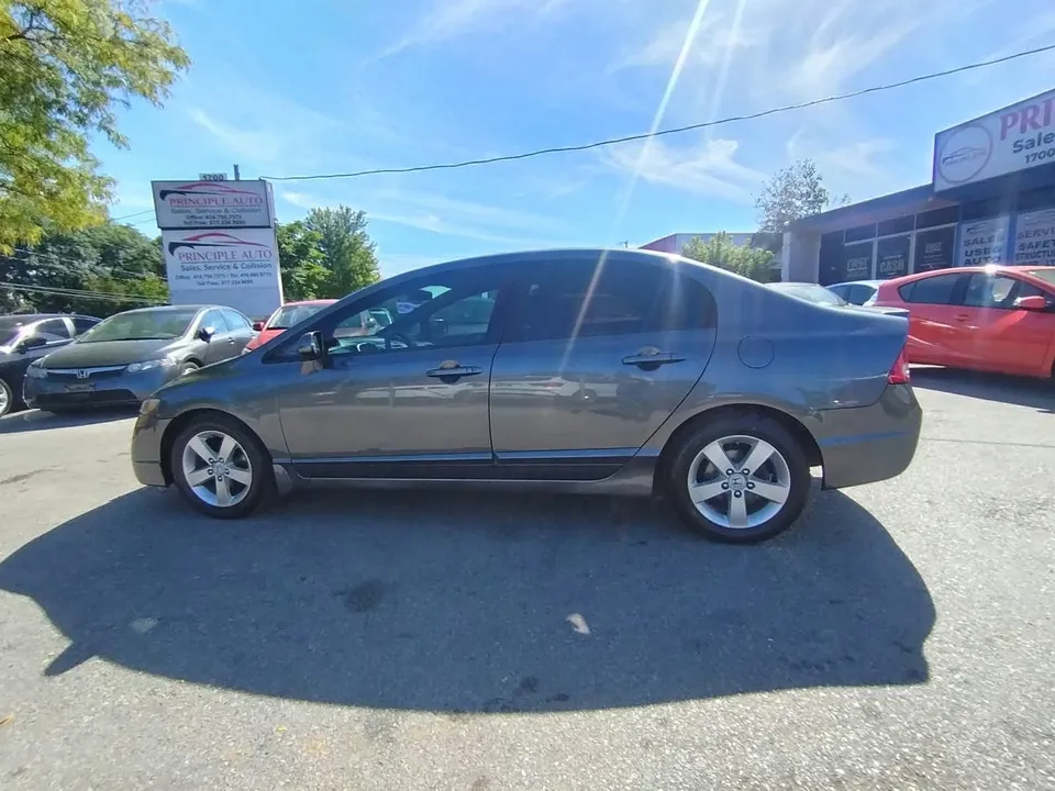 Honda Civic 2009 photo 2