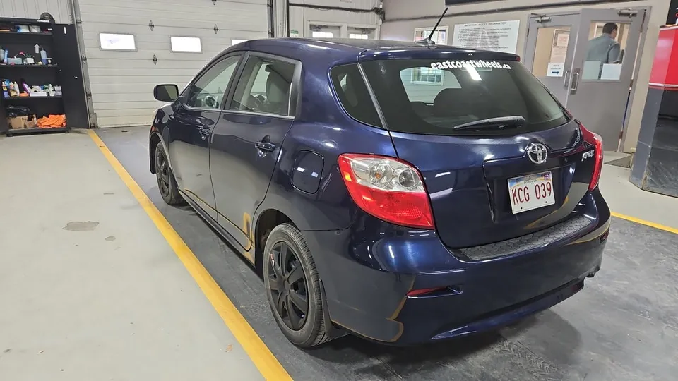 Toyota Matrix 2012 photo 3