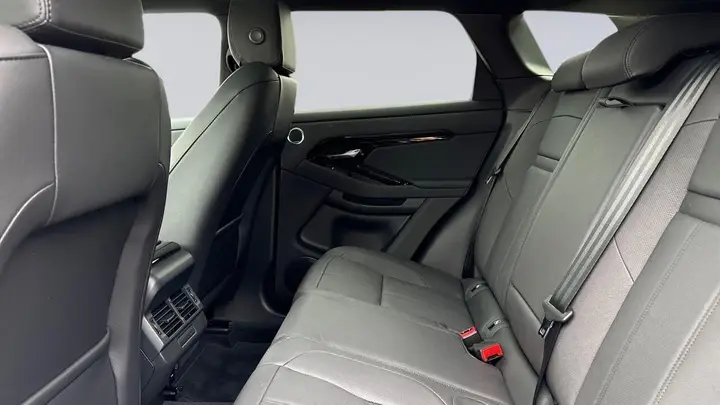 Land Rover Range Rover Evoque 2026 photo 4