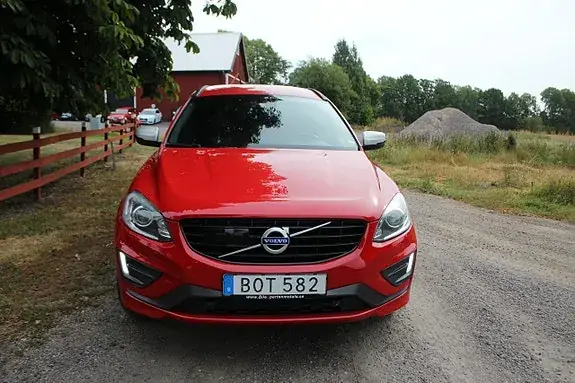 Volvo Xc60 2017 photo 4