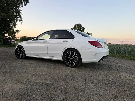 Mercedes-Benz C220 D 2016 photo 2