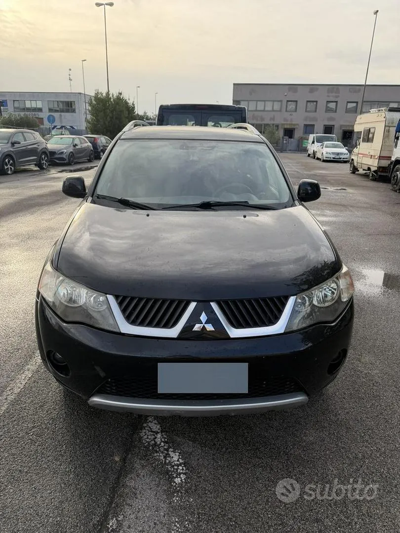 Mitsubishi Outlander 2008 photo 3