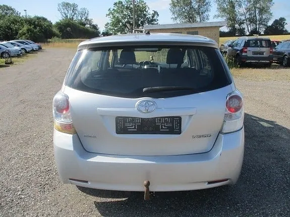 Toyota Verso 2010 photo 4