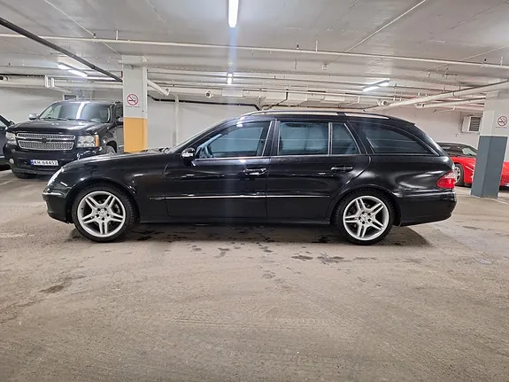 Mercedes-Benz E200 2004 photo 4