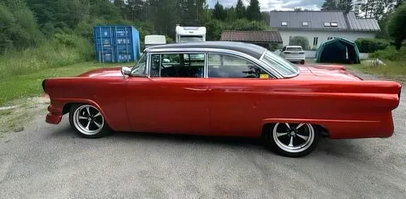 Ford Fairlane