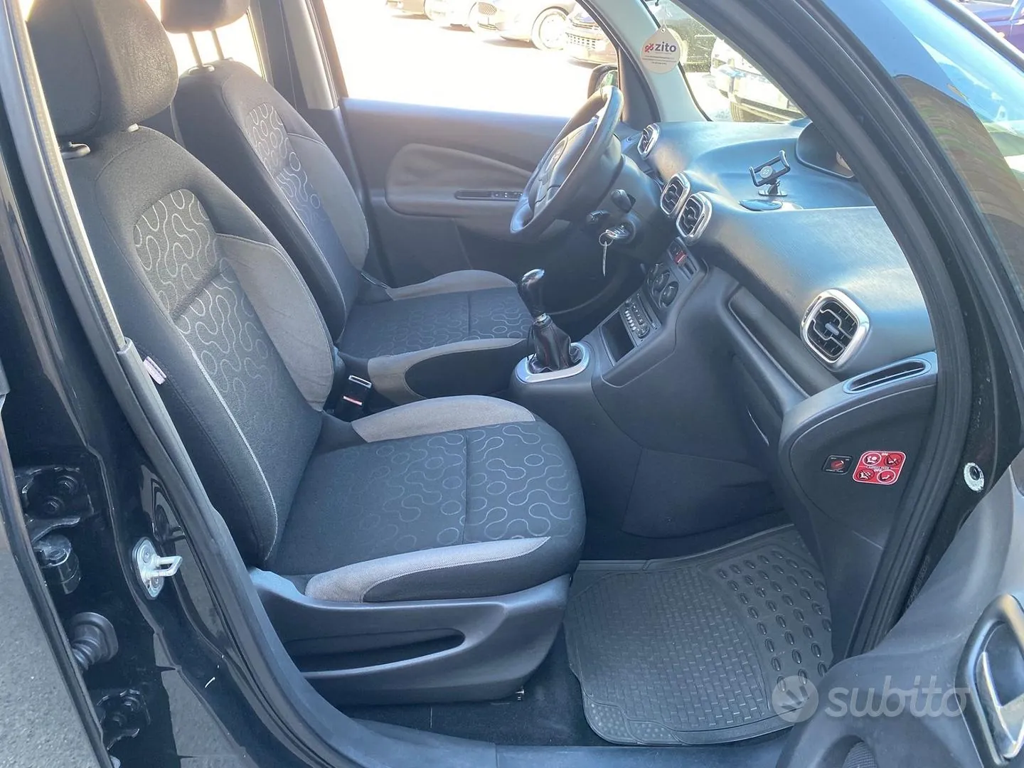 Citroen C3 Picasso 2010 photo 5