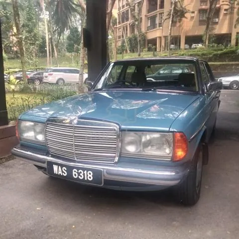 Mercedes-Benz 200