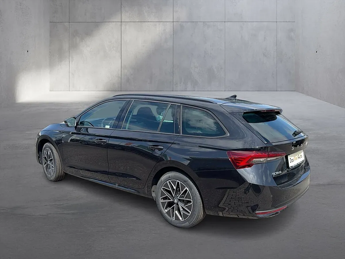 Skoda Octavia 2025 photo 3