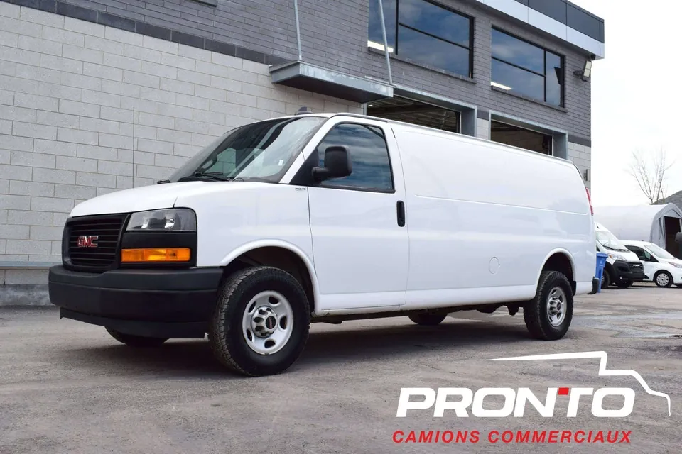 GMC Savana