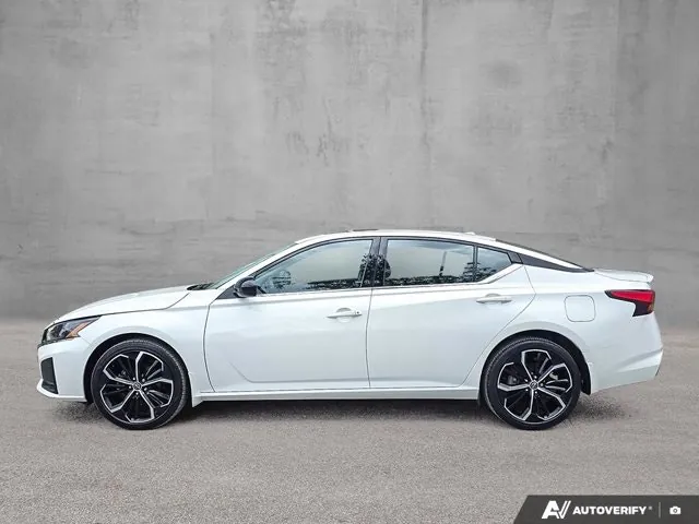 Nissan Altima 2024 photo 2