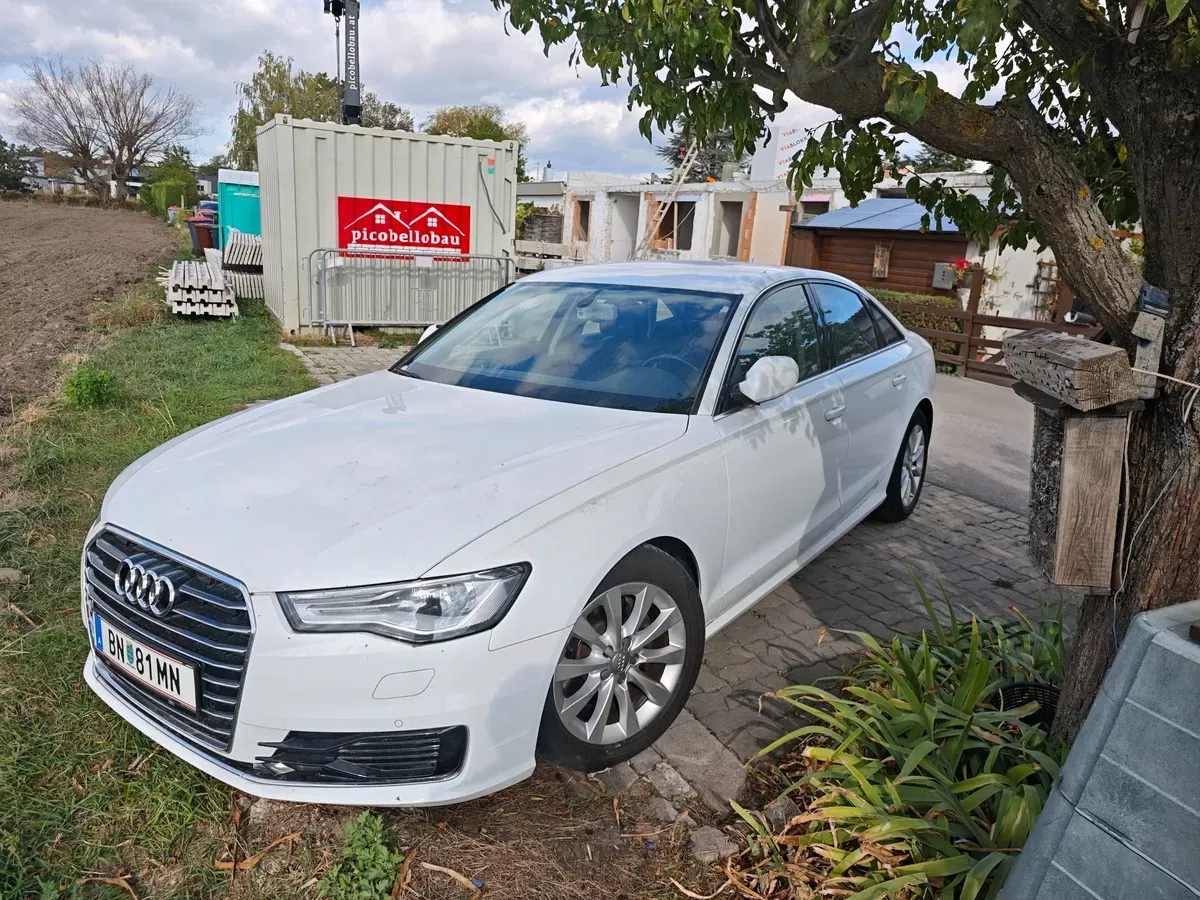 Audi A6 2015 photo 2