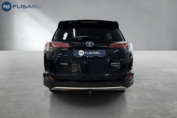 Toyota Rav4 2018 photo 4