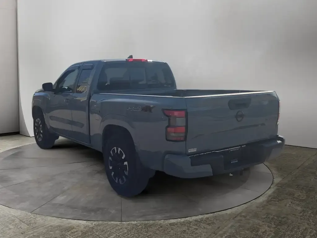 Nissan Frontier 2022 photo 3