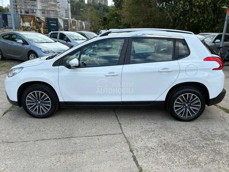 Peugeot 2008 2016 photo 3