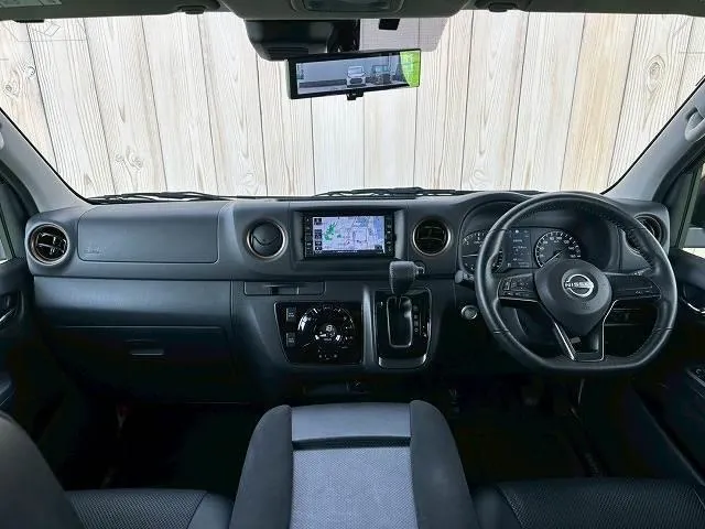 Nissan Caravan 2022 photo 3