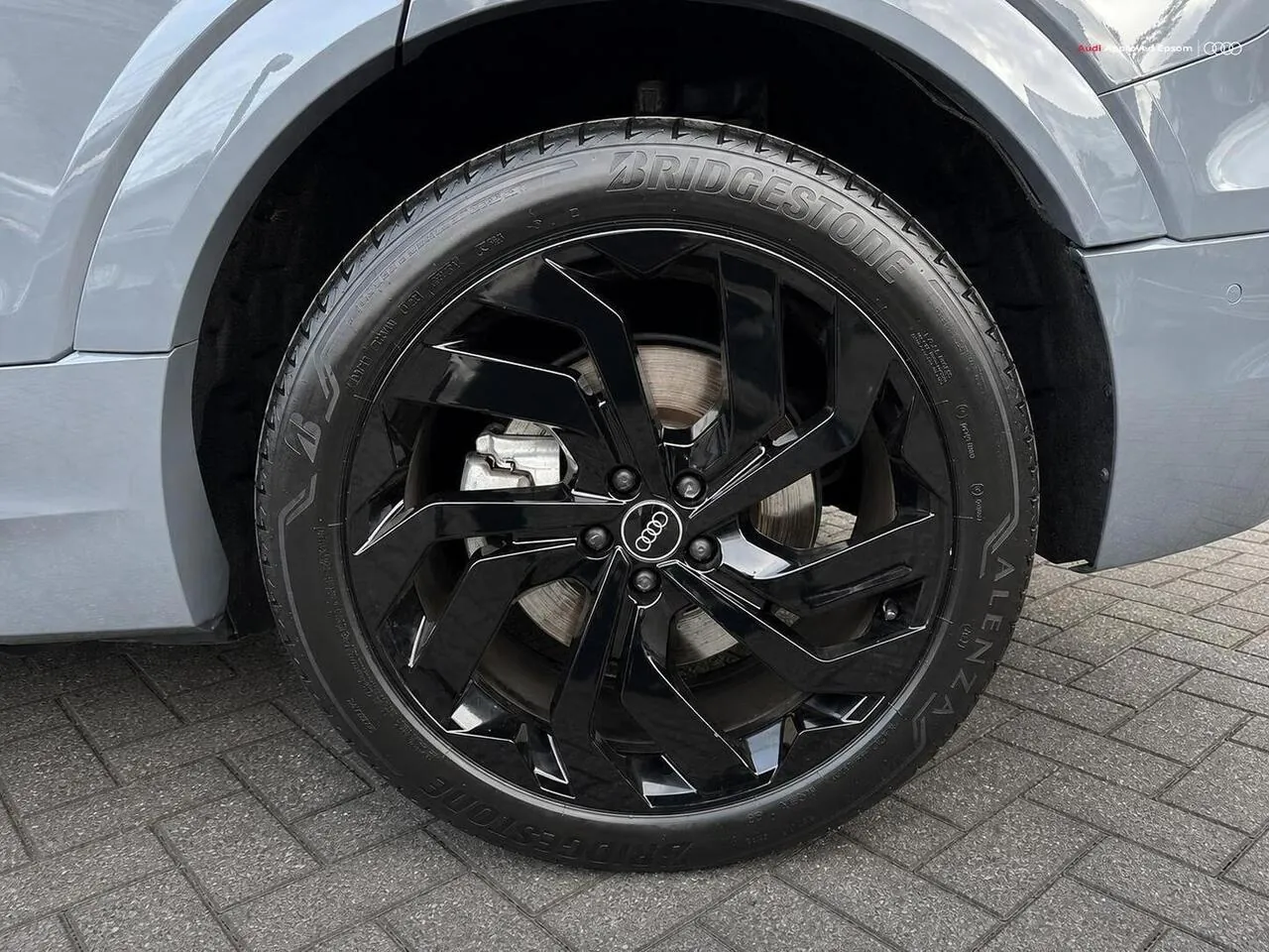 Audi Q8 E-Tron 2024 photo 5