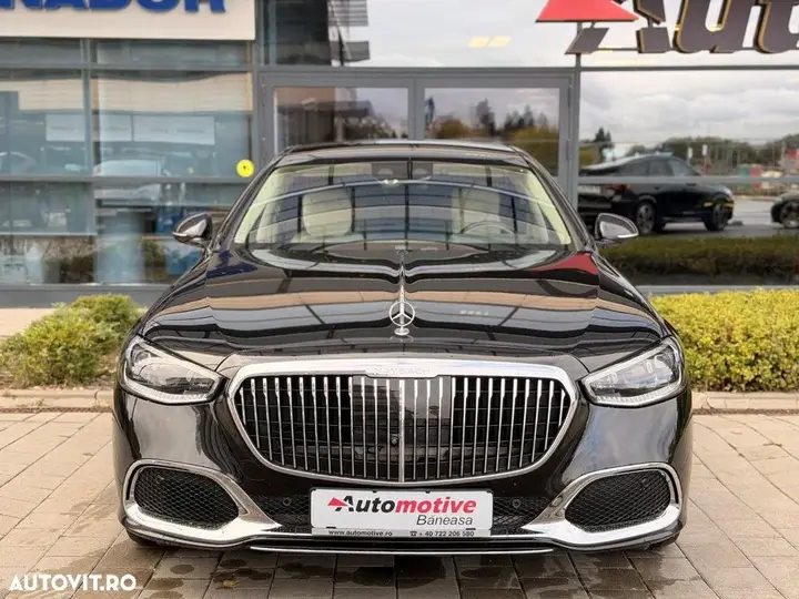 Mercedes-Benz S Maybach