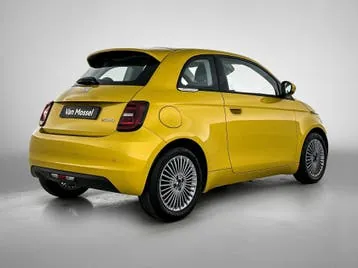 Fiat 500 2025 photo 2