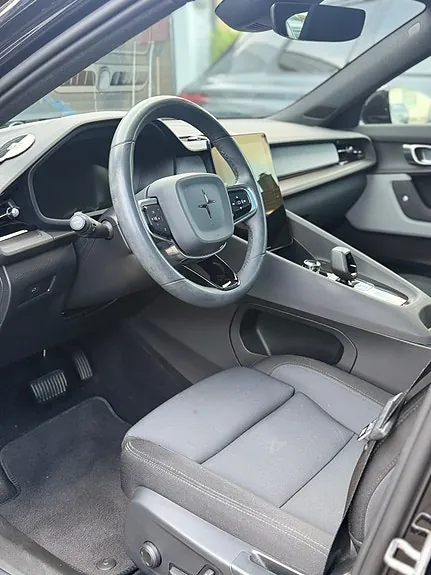 Polestar 2 2023 photo 5