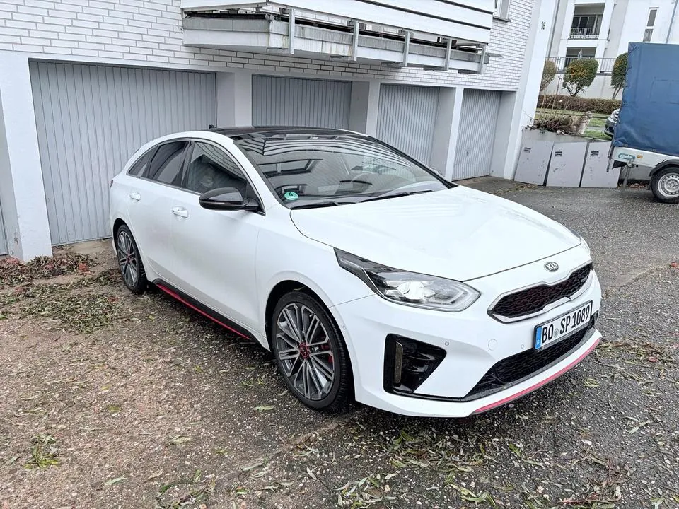 Kia Proceed Gt