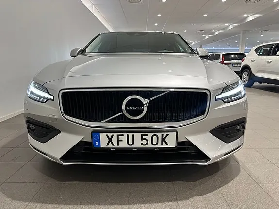 Volvo V60 2020 photo 2