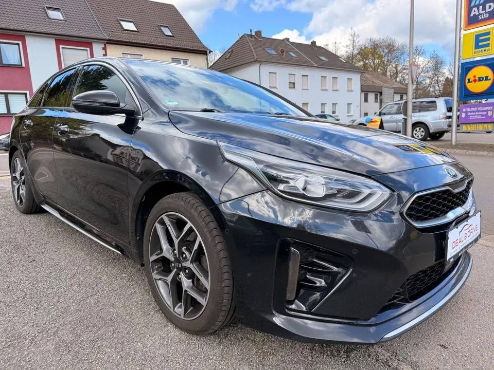 Kia Proceed