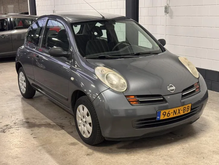 Nissan Micra 2004 photo 3