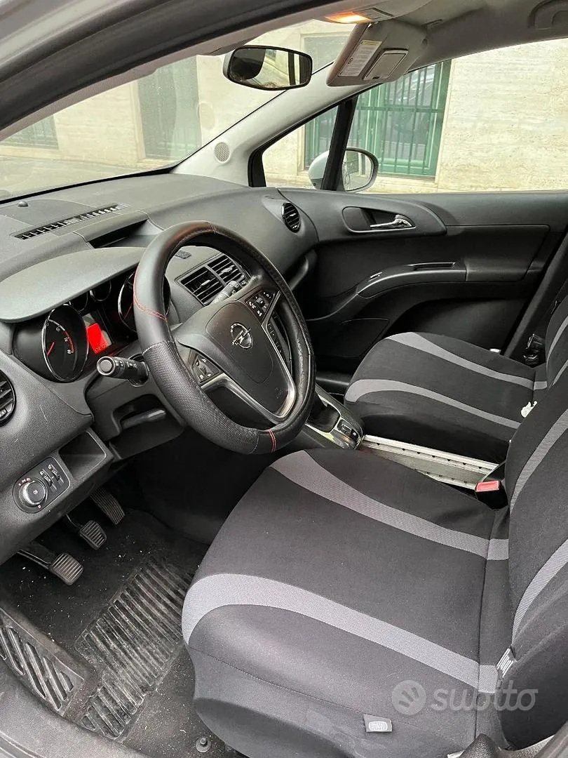 Opel Meriva 2011 photo 4