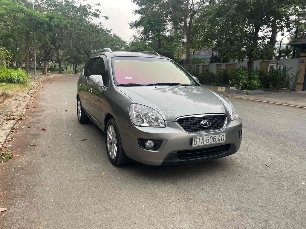 Kia Carens