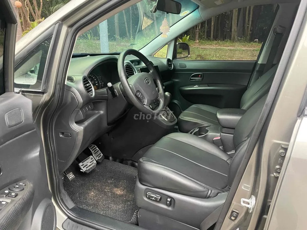 Kia Carens 2011 photo 4