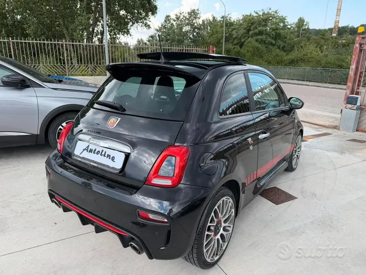Abarth 595 2016 photo 2