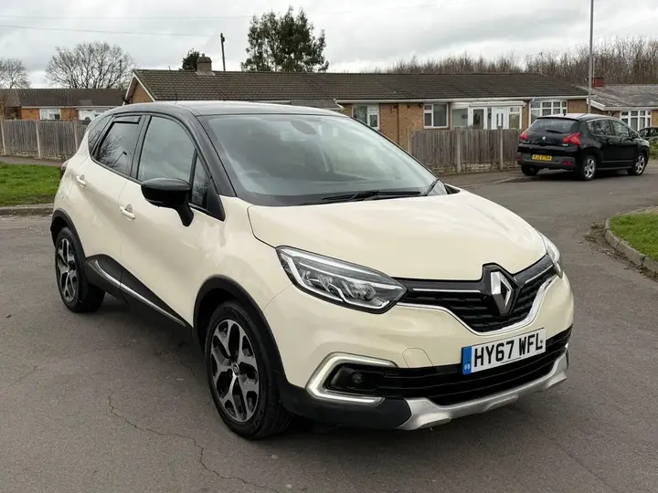 Renault Captur 2017 photo 2