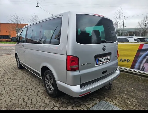 Volkswagen Multivan 2014 photo 5
