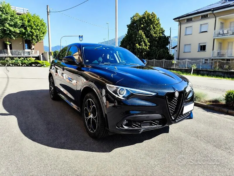 Alfa Romeo Stelvio 2018 photo 3