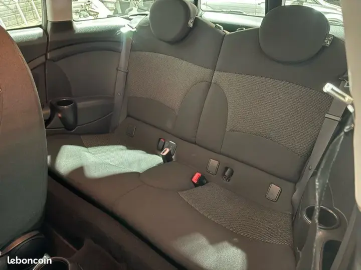 Mini Clubman 2008 photo 3