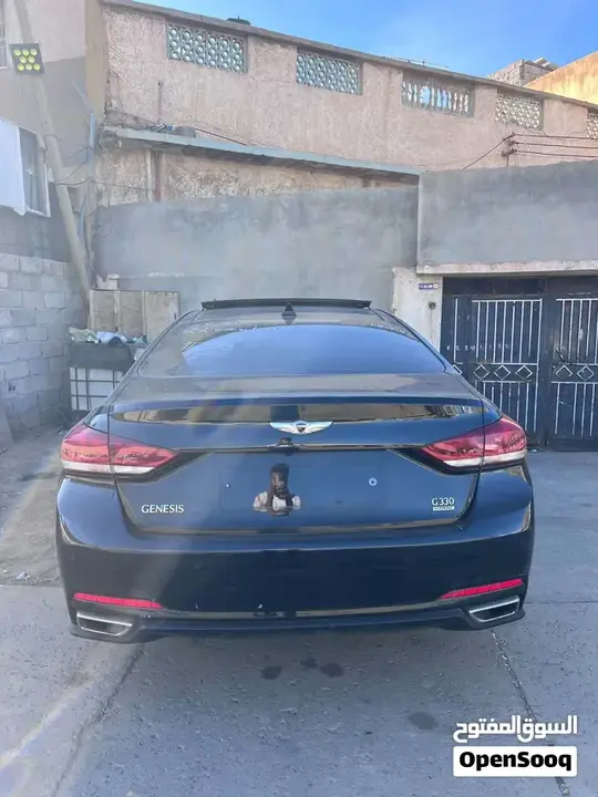 Genesis G80 2017 photo 2