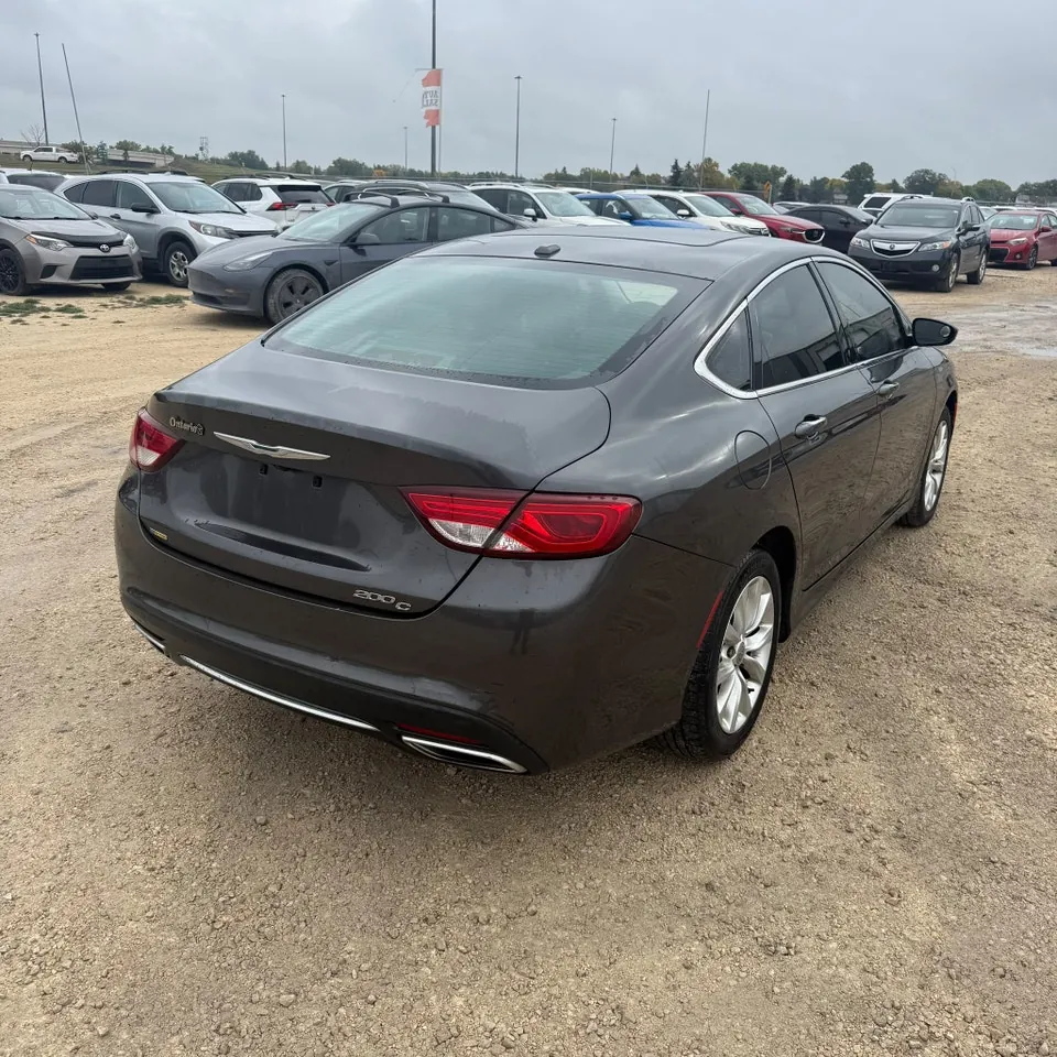 Chrysler 200 2015 photo 5