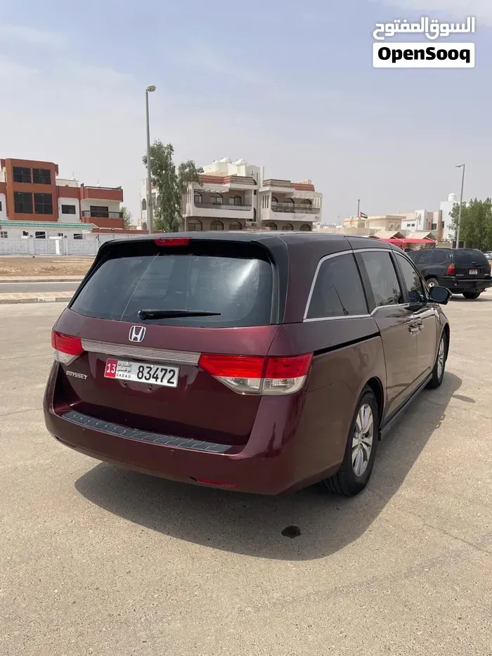 Honda Odyssey 2016 photo 2