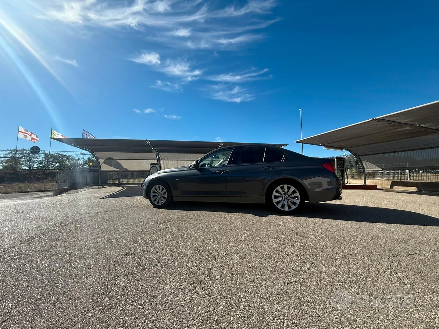 BMW 320 2014 photo 3