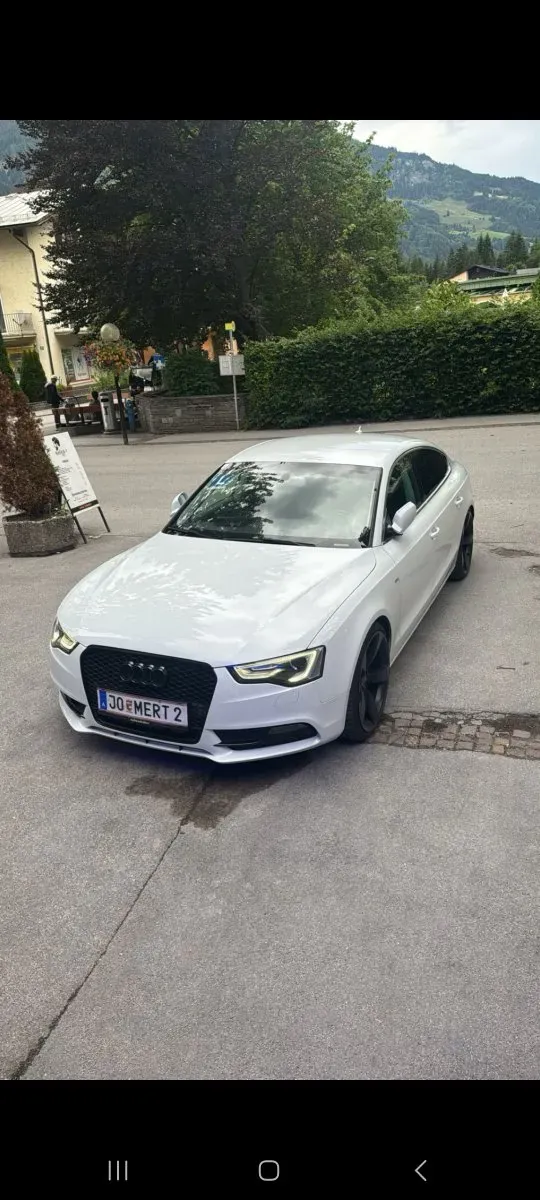 Audi A5 2012 photo 3