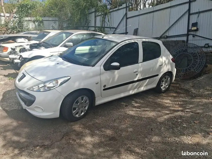 Peugeot 206