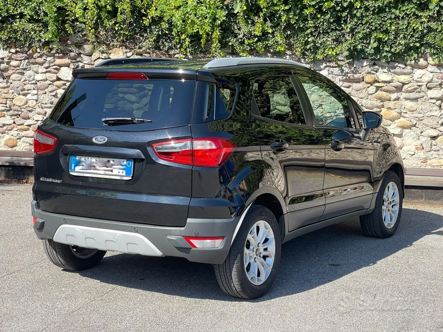 Ford Ecosport 2015 photo 2