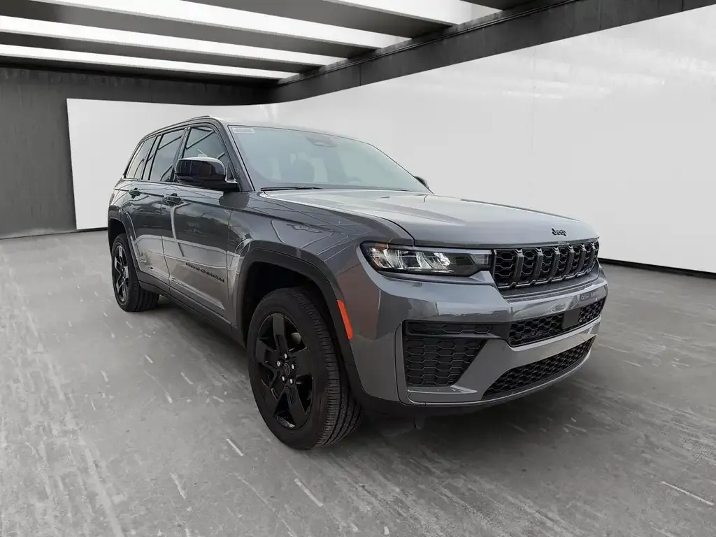 Jeep Grand Cherokee 2027 photo 3