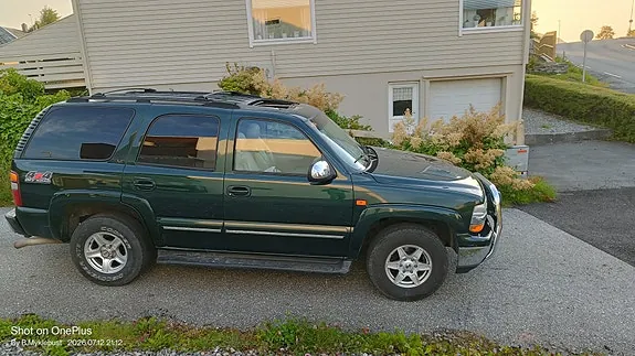 Chevrolet Tahoe 2002 photo 2