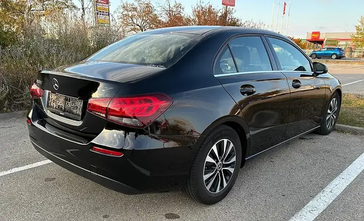 Mercedes-Benz A-Class 2020 photo 3