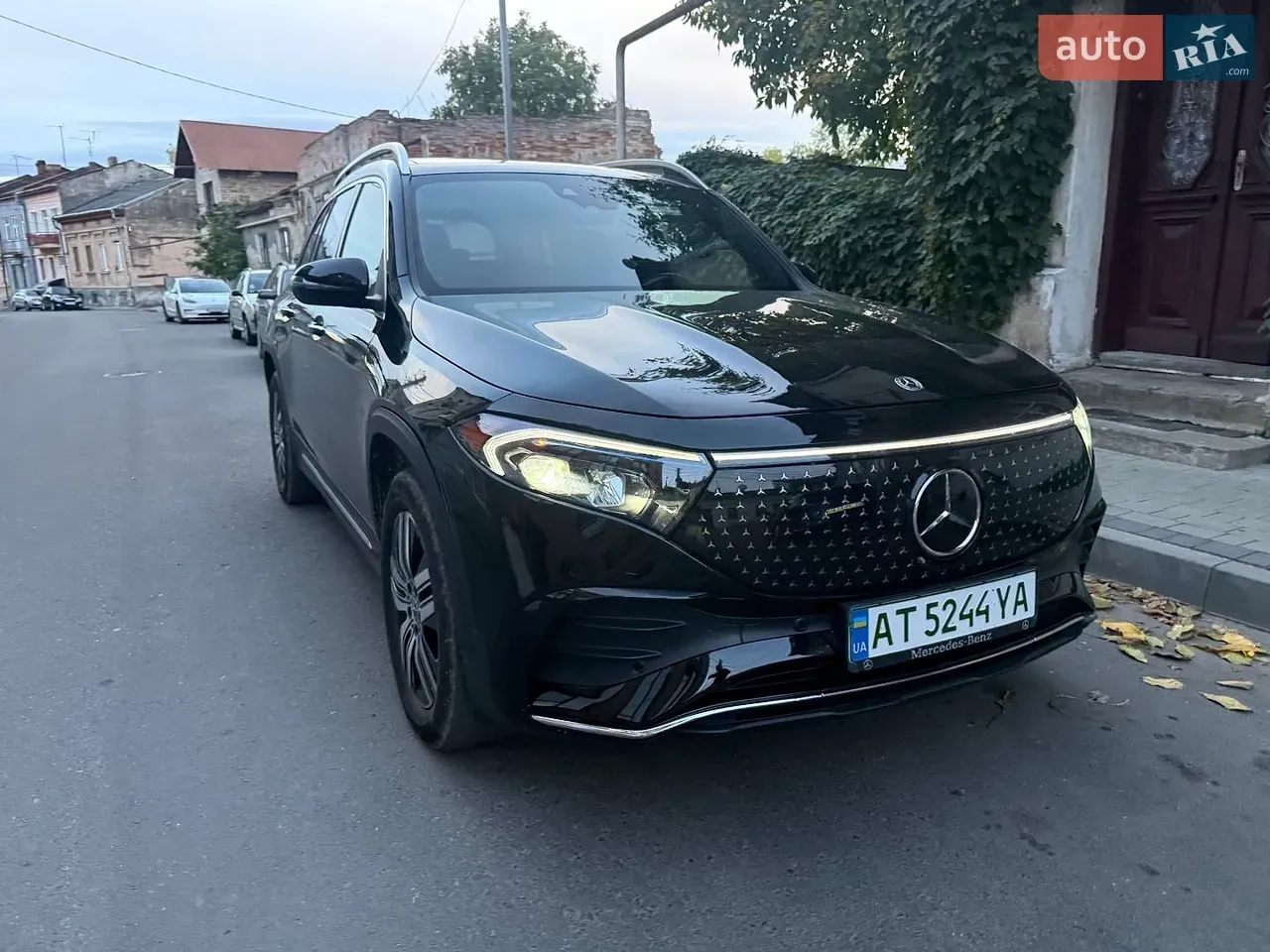 Mercedes-Benz Eqb