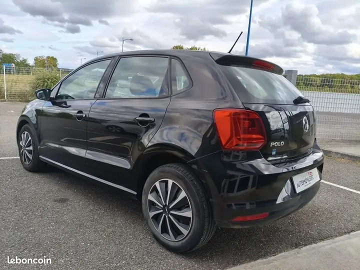 Volkswagen Polo 2015 photo 5